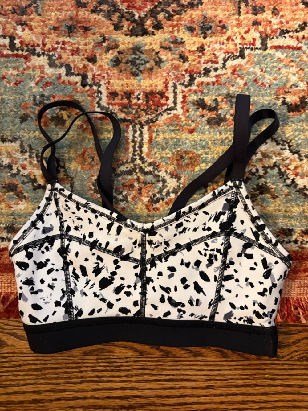 Athleta women’s sports bra size xxs athletic wear black and white speckled